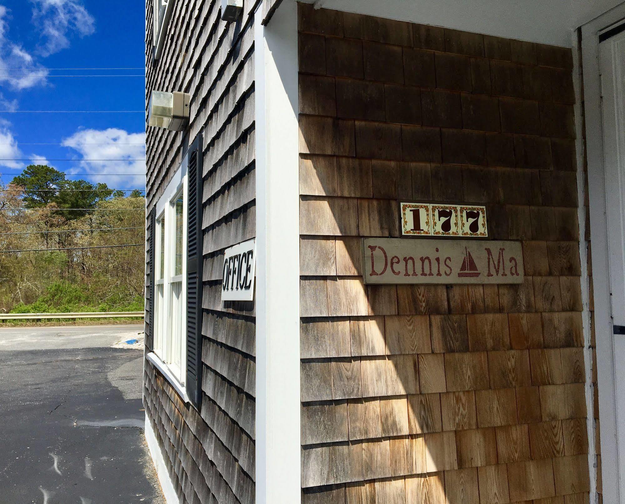 Kingfisher Lodging Dennis Exterior photo